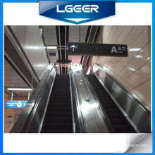 Escalator de station de métro